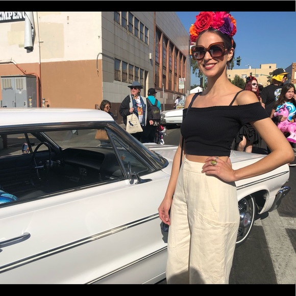 Meet your Posher, Deva - Picture 2 of 2